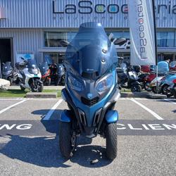 Piaggio MP3  Saint-Martin-d'H&egrave;res