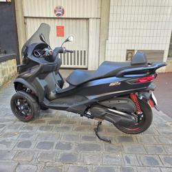 Piaggio MP3  Issy-les-Moulineaux