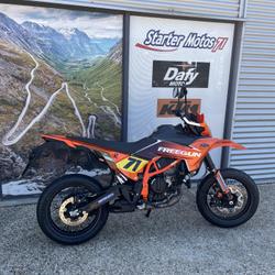 KTM SMC  Varennes-l&egrave;s-M&acirc;con