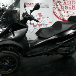Piaggio MP3  Paris 17e Arrondissement