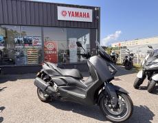 Yamaha X MAX