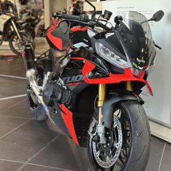 Aprilia Tuono  Voglans