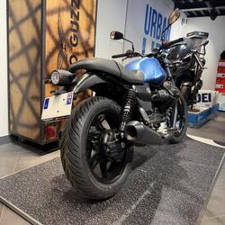 Guzzi V7  Le Chesnay-Rocquencourt