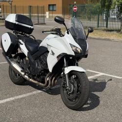 Honda CBF  Bourgoin-Jallieu