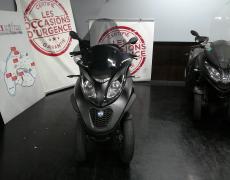 Piaggio MP3 Paris 17e Arrondissement