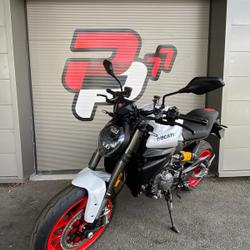 Ducati Monster  Vert-Saint-Denis