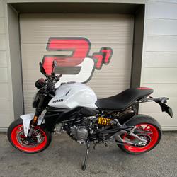Ducati Monster  Vert-Saint-Denis