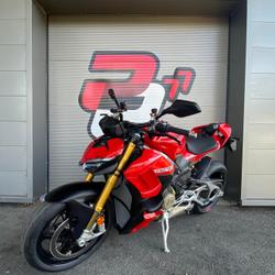 Ducati Streetfighter  Vert-Saint-Denis