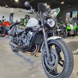 Kawasaki Vulcan 650  N&icirc;mes