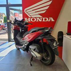 Honda Forza  &Eacute;tupes