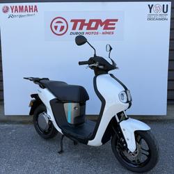Yamaha Neo's  N&icirc;mes