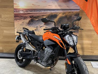 KTM Duke - 6 990 €