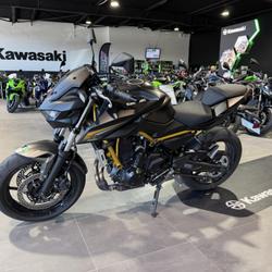 Kawasaki Z  N&icirc;mes