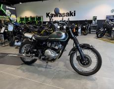 Kawasaki W Nîmes