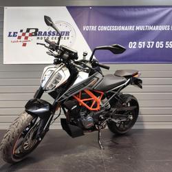 KTM Duke  La Roche-sur-Yon