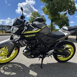 Yamaha MT03  Pontarlier