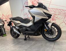 Honda Forza Paris 12e Arrondissement