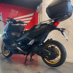 Honda Forza  Paris 10e Arrondissement