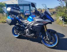 Suzuki GSXS