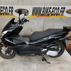Honda PCX  Vitrolles