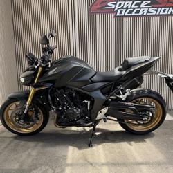 Honda Hornet  Saint-Ouen-l'Aum&ocirc;ne