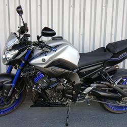 Yamaha FZ8  Charleville-M&eacute;zi&egrave;res