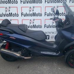 Piaggio MP3  Arles