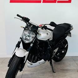 Yamaha FZ6  Villefranche-sur-Sa&ocirc;ne