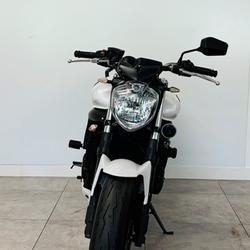 Yamaha FZ6  Villefranche-sur-Sa&ocirc;ne
