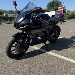 Yamaha YZF R 125  Aubagne