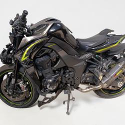 Kawasaki Z1000  Pressigny-les-Pins
