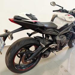 Triumph Street  Pressigny-les-Pins