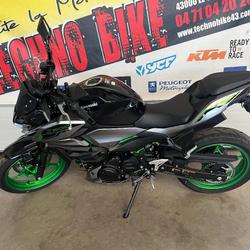 Kawasaki Z  Saint-Germain-Laprade