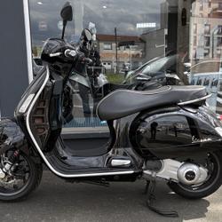 Vespa GTS  Athis-Mons