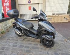 Piaggio MP3 Issy-les-Moulineaux