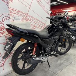 Honda CBF  Paris 12e Arrondissement