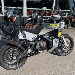 Husqvarna autres  Chen&ocirc;ve