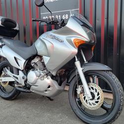 Honda Varadero 125  Ruaudin