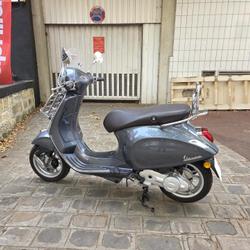Vespa Primavera  Issy-les-Moulineaux