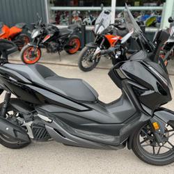 Honda Forza  Chen&ocirc;ve