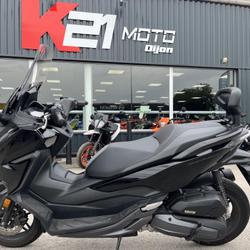Honda Forza  Chen&ocirc;ve