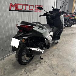 Yamaha X MAX  Belfort