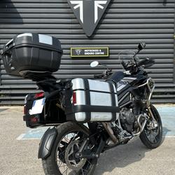 Triumph Tiger  N&icirc;mes