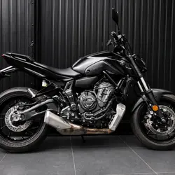 Yamaha MT07  Saint-Thibault-des-Vignes