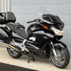 Honda Pan European  Aubi&egrave;re
