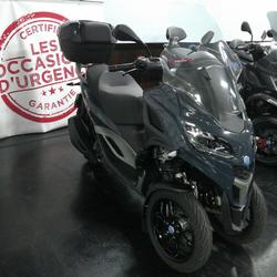 Piaggio MP3  Paris 17e Arrondissement