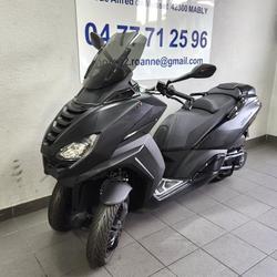 Peugeot Metropolis  Mably