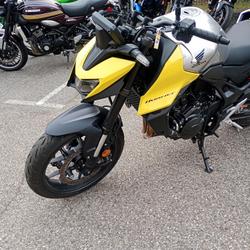 Honda Hornet  Saint-Martin-d'H&egrave;res