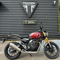 Triumph autres  N&icirc;mes