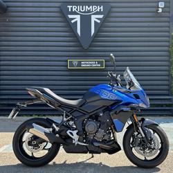 Triumph Tiger  N&icirc;mes